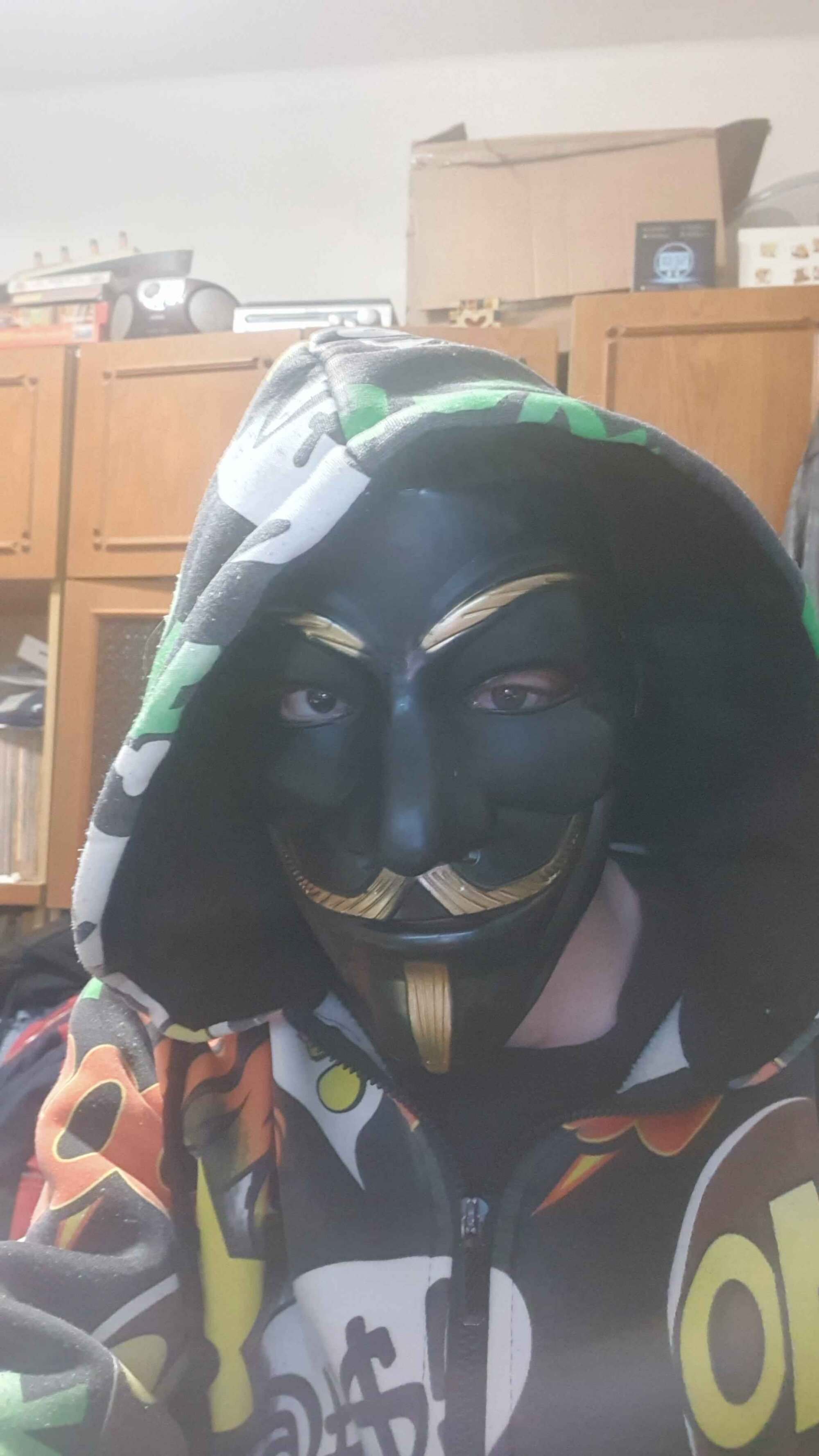 Zsikti900