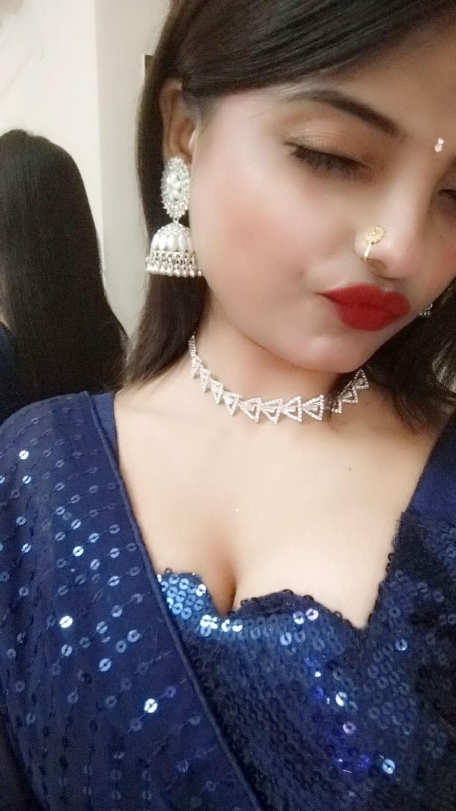 LovelyRosy