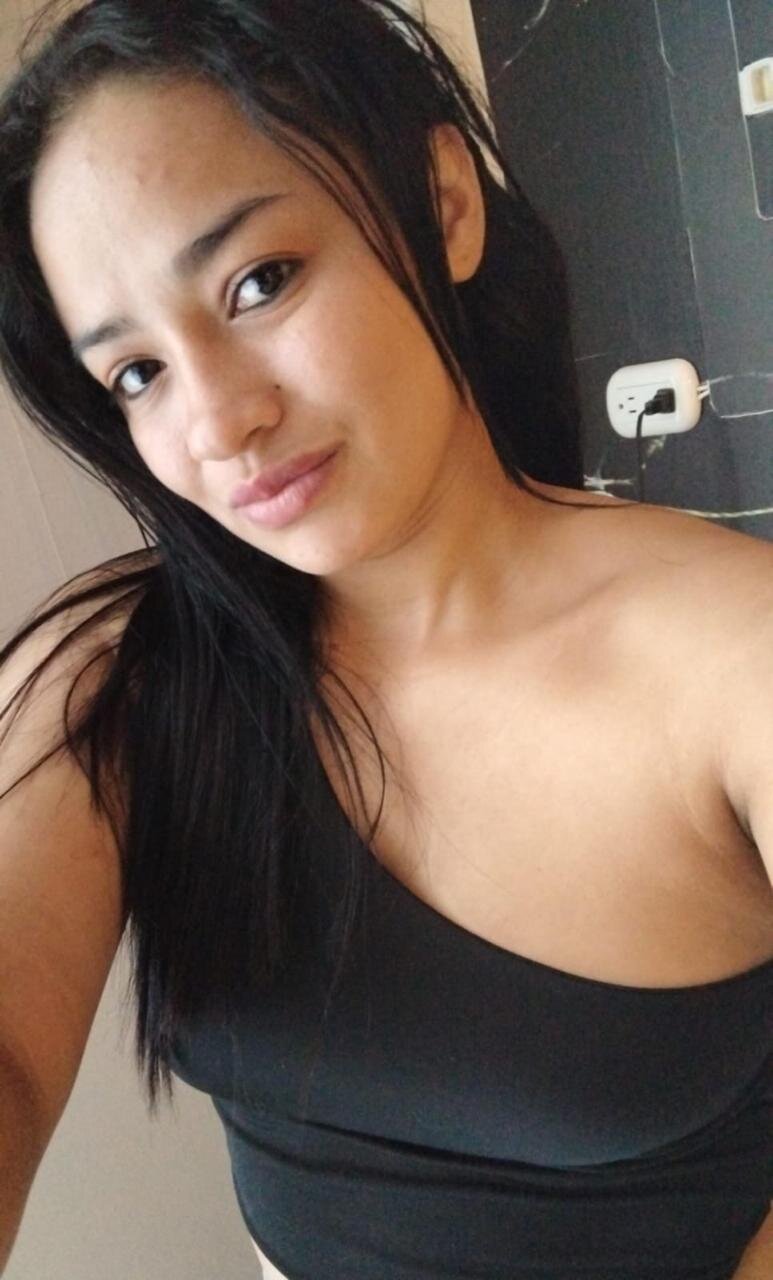 CamilaaSlut