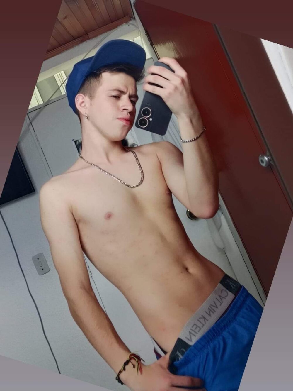 enz0_petit profile