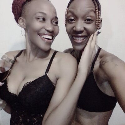 CheeseWives 🕔 live online cam