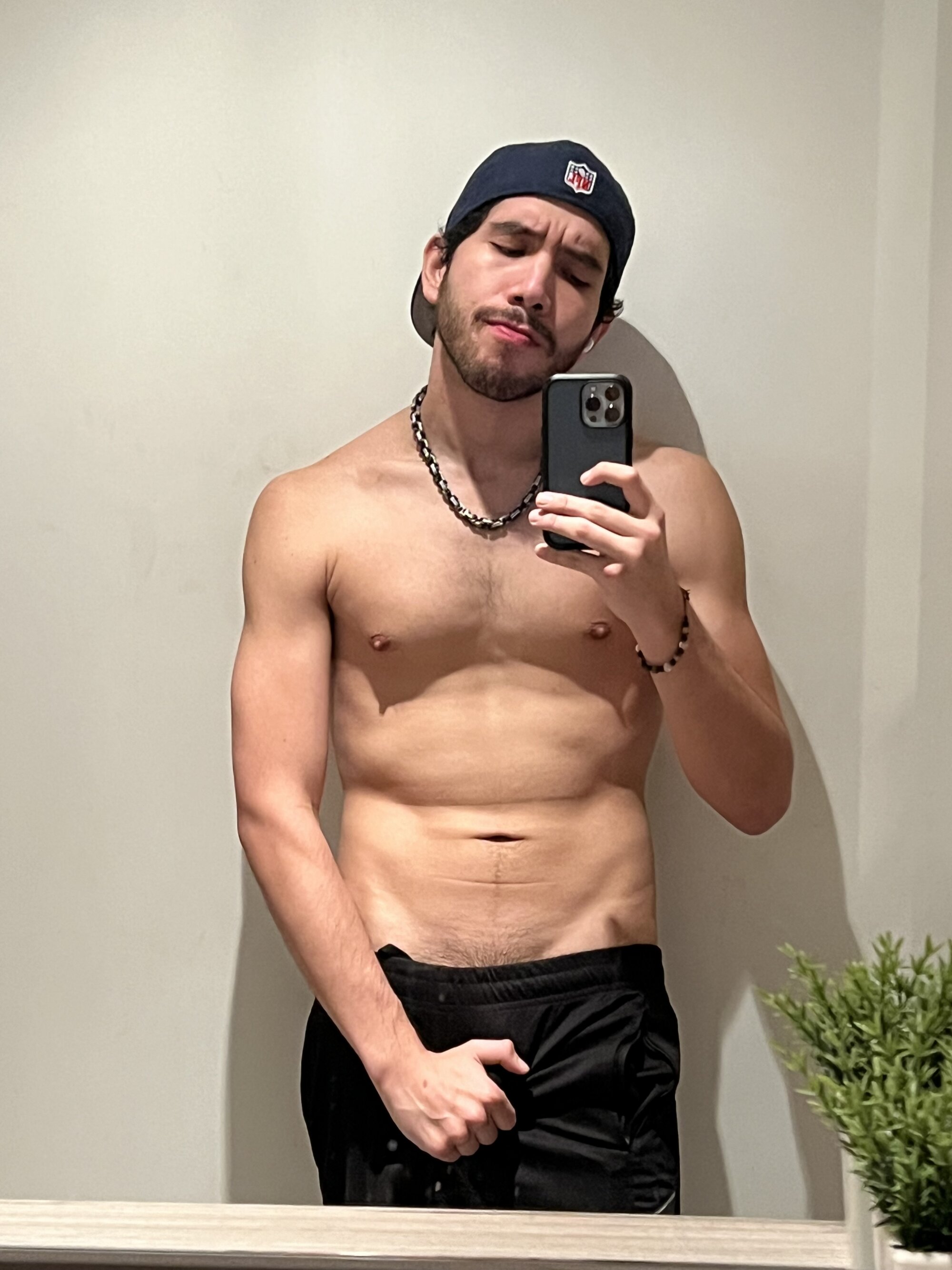 AlexxMoomo