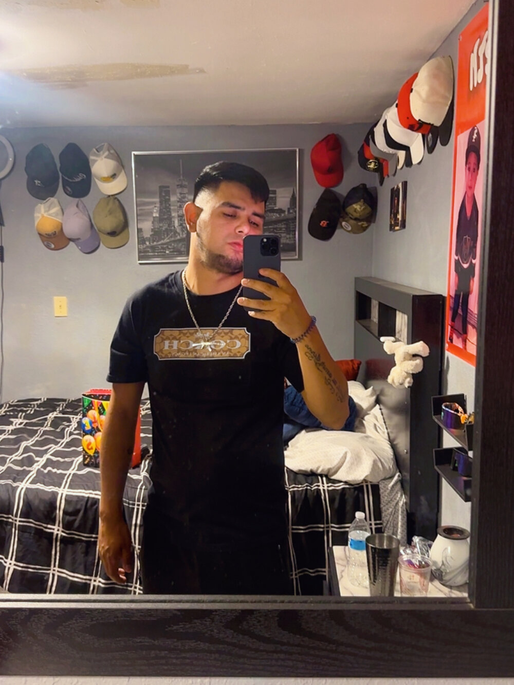 josegallo97's Offline XXX Chat