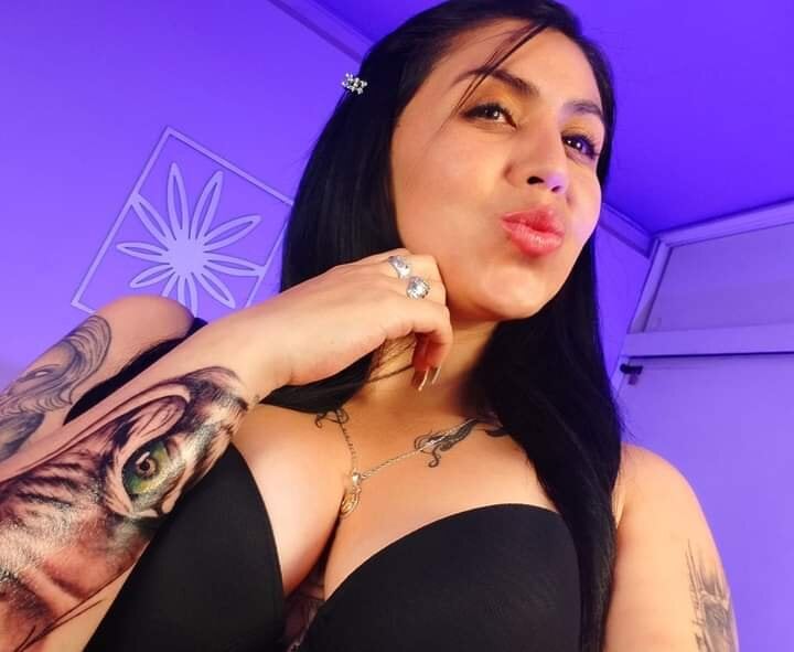 Alexandra_Cams profile