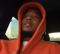 dunkinDeees's webcam live show