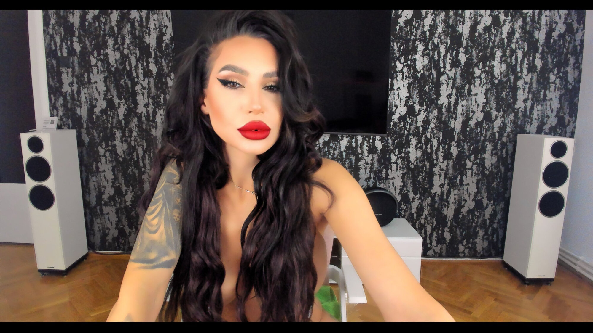 dYdY69-