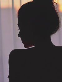 PriestesLove_'s Offline Chat Room
