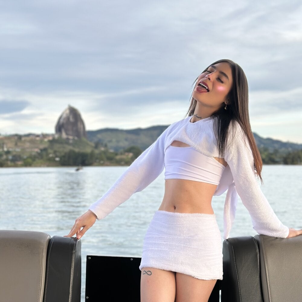 Camistar18 profile
