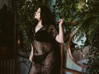 EstherLady's Offline Chat Room