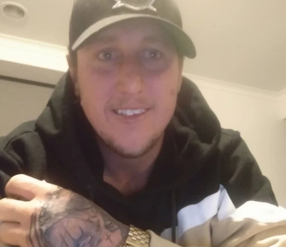 chrispy123 profile