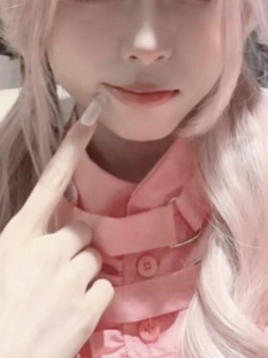 koi-00 from stripchat