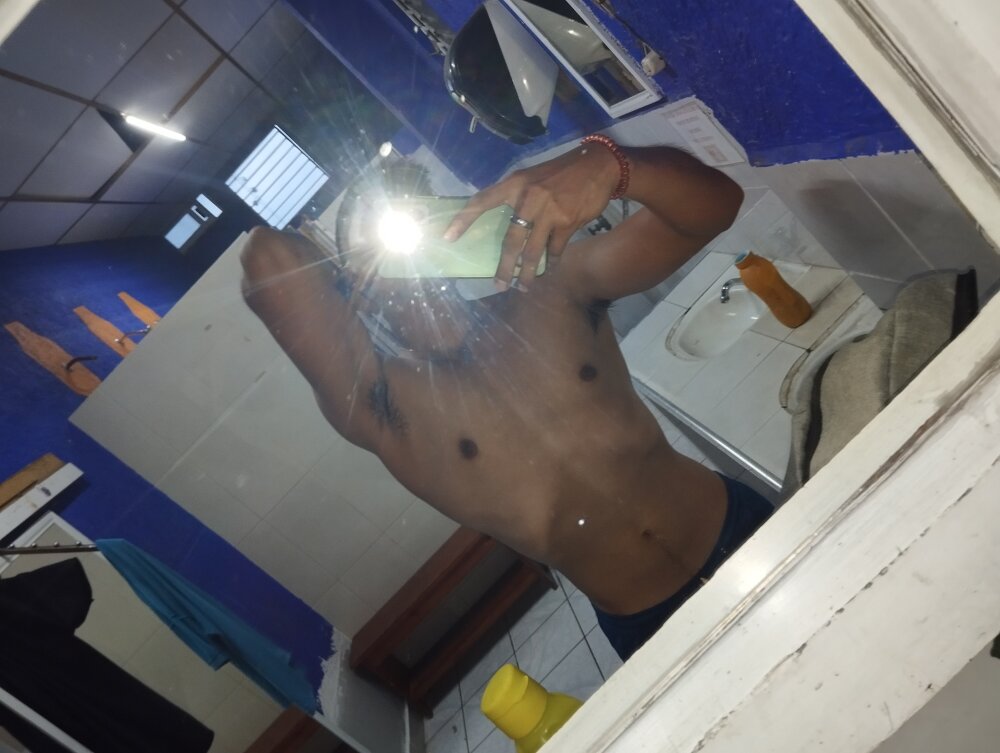 Montenene051 profile