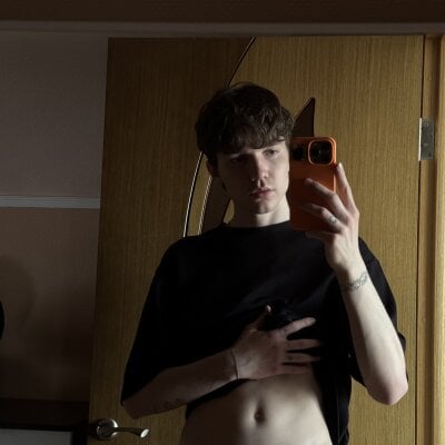 Tobi_bby Male Deepthroat Live Cam XXX