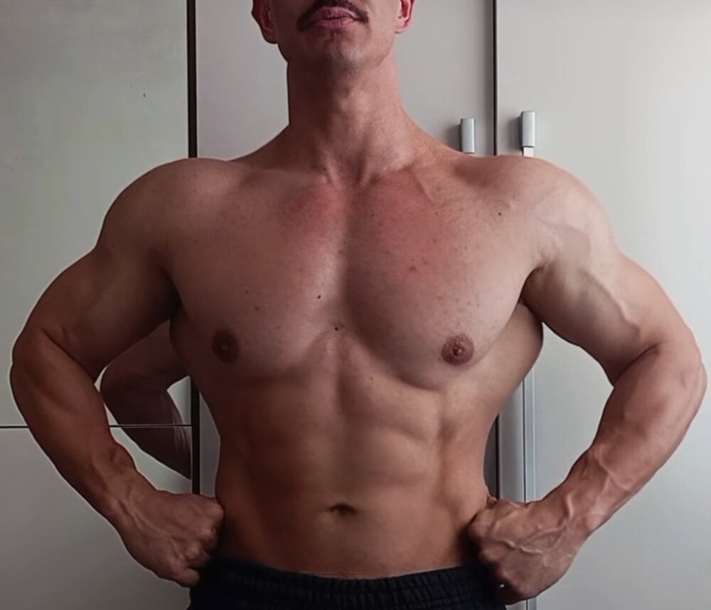 heteroMalvadao Offline XXX-Chat