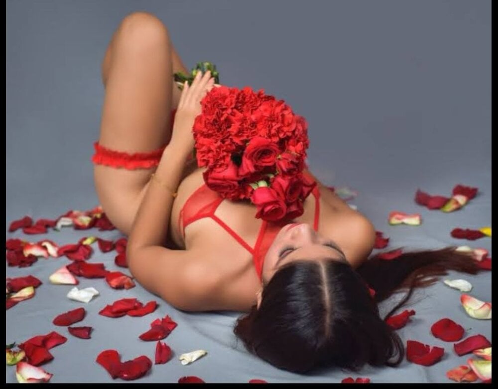 Isa_petite_ profile
