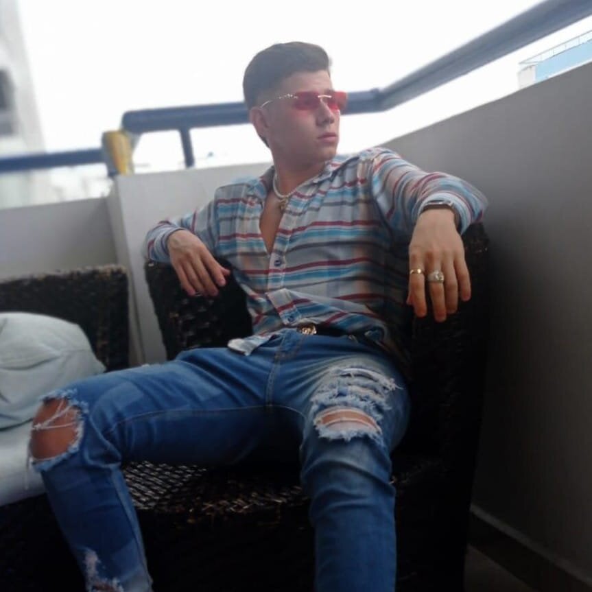 Bayron_brown77 profile