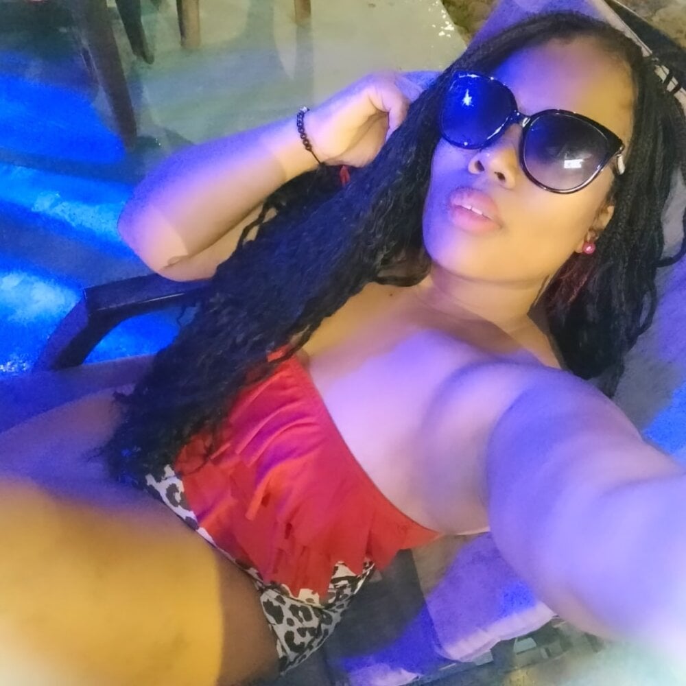 _Alisson_Perez profile