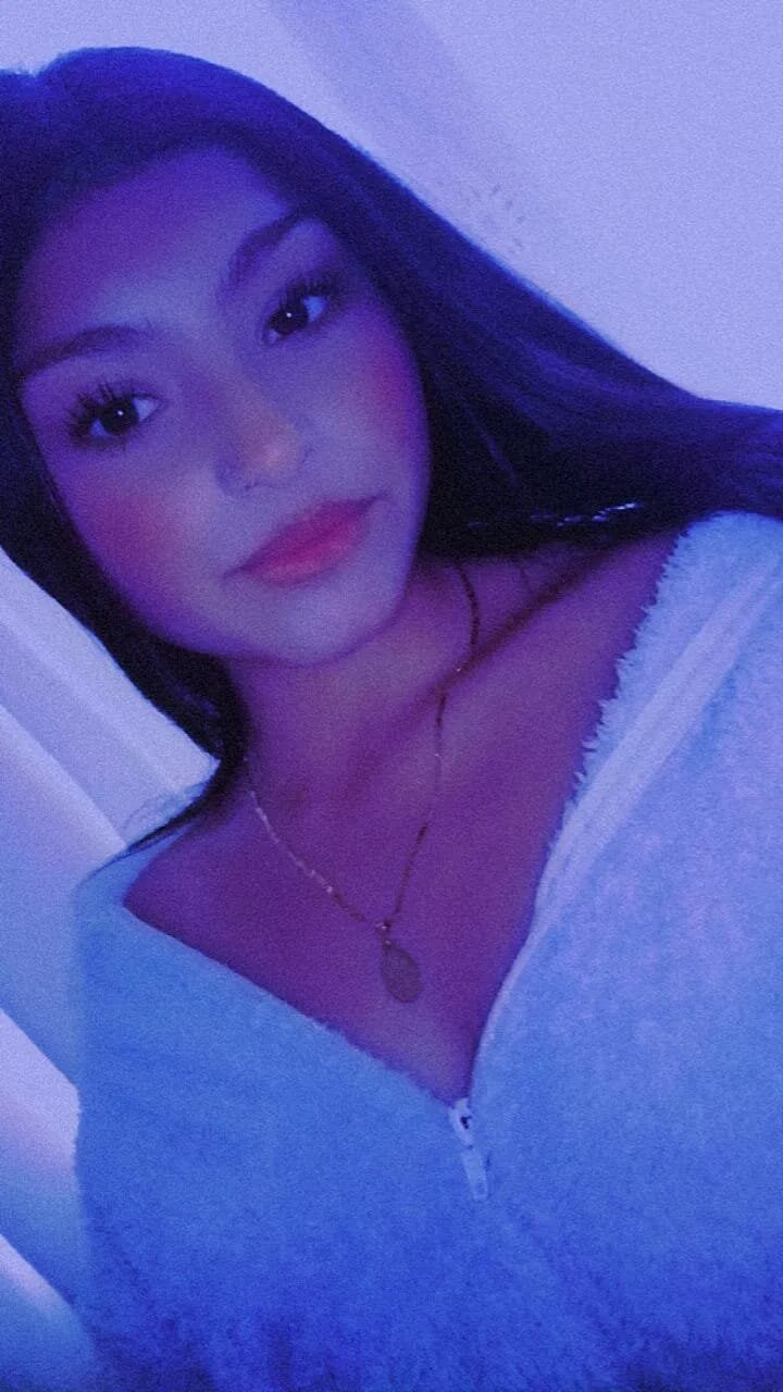 sara_leee_t_