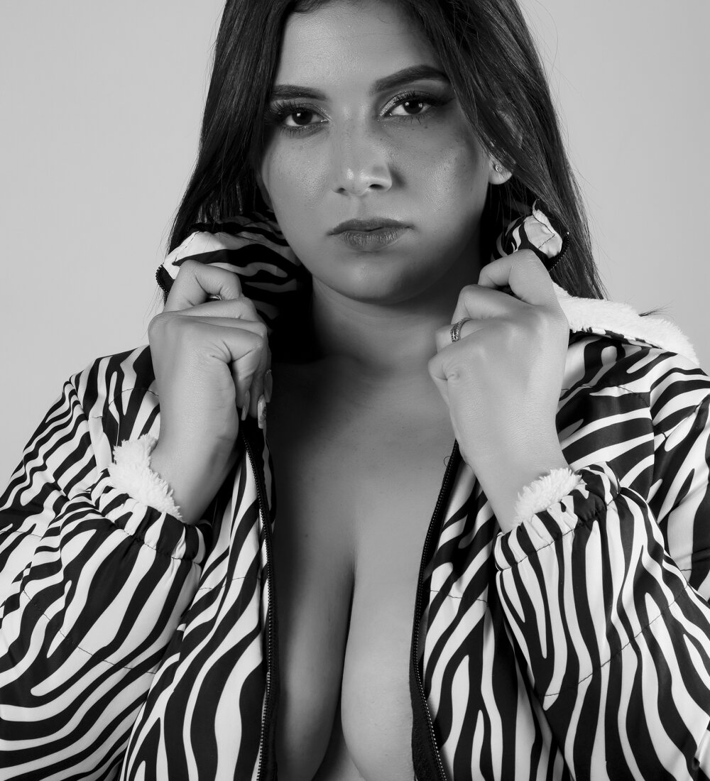 k_karolay 🔭 live online cam