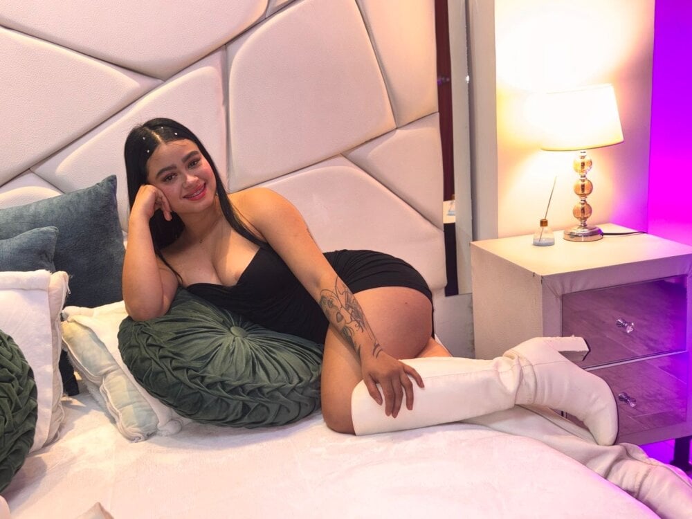 onaircams.com sami_coopeer livesex profile in 0nlyf4ns-at-erotiquefaithx cams