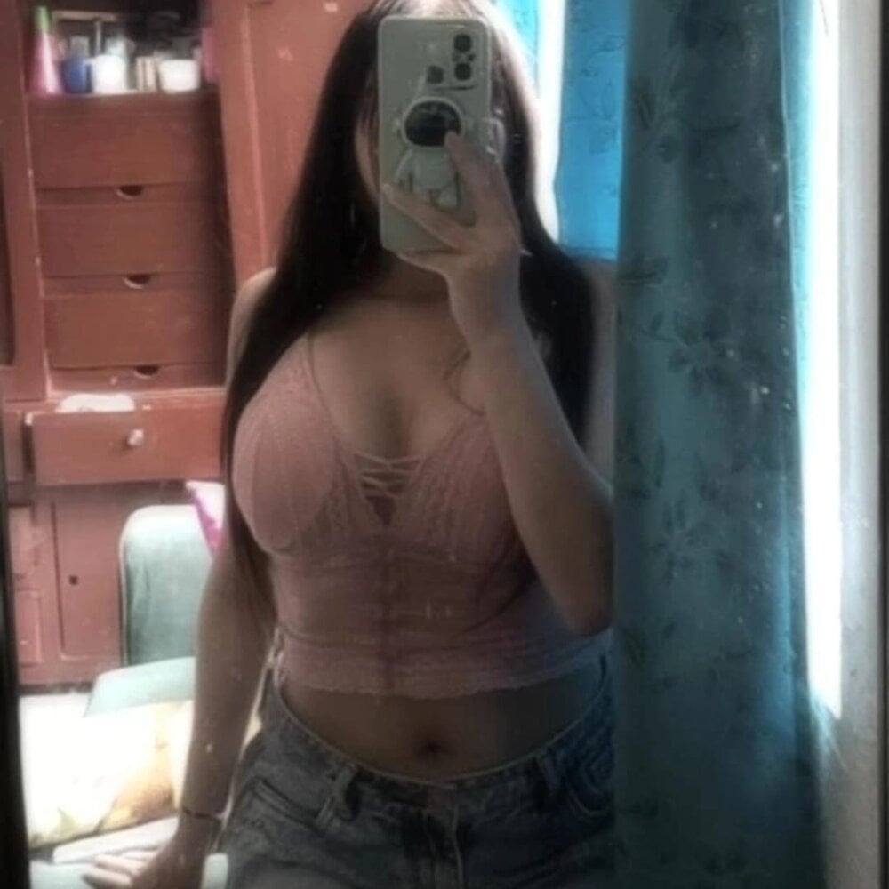 scralertt_atm from stripchat