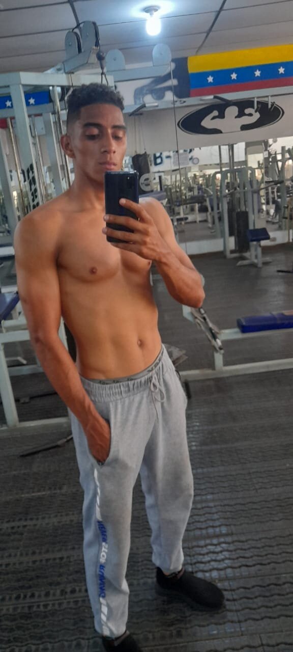 ThreeHotGuys69
