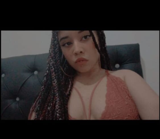 sofiahot02 profile