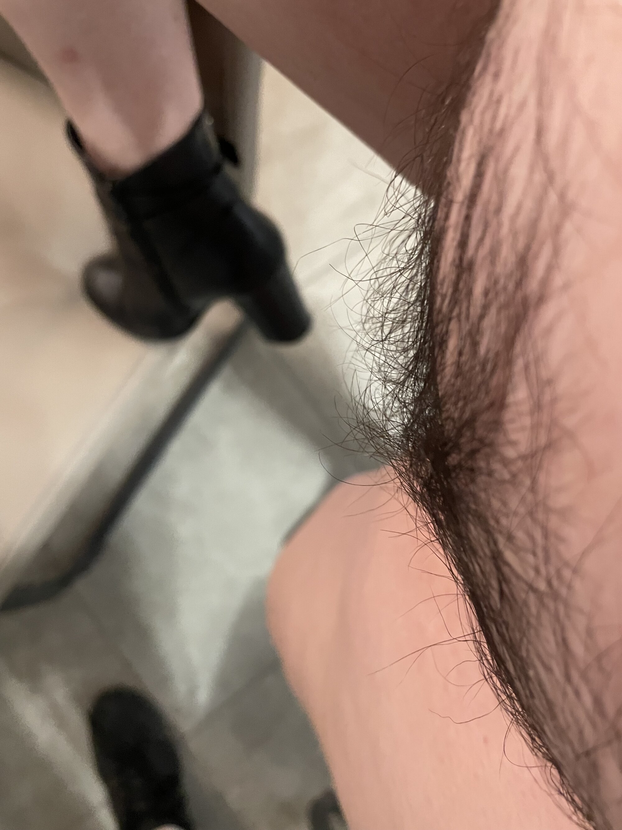 Hairy_Pussy_Dominatrix
