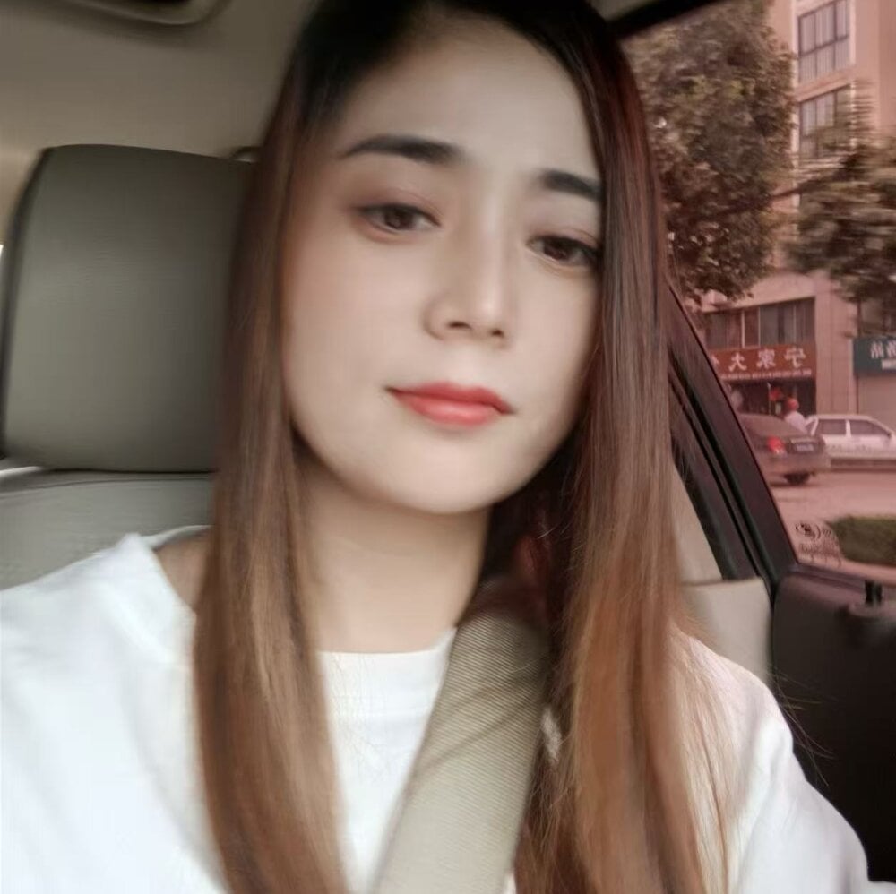 elivecams.com manlili520 livesex profile in chine cams