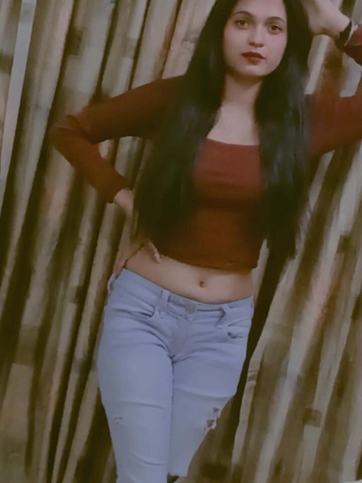 sexlivecamsites.com shruti_sarma livesex profile in the-island-of-dreams cams