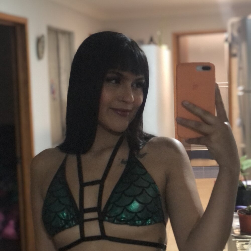 valka_milk from stripchat