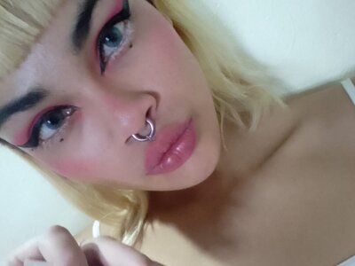 Oxicodona_Mal - Stripchat Girl 