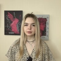 UdeleHarcum offline chat-rom