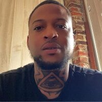 MandingoLives' Offline Chat Room