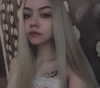 Bubble_Gum2's Offline XXX Chat