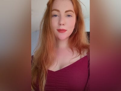 _space_girl_ from stripchat