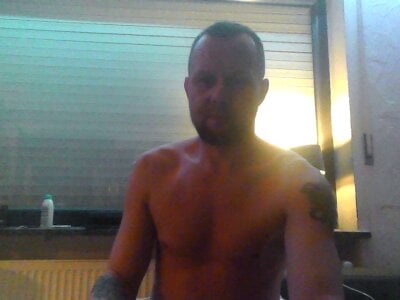 Hornybiboy66 - Stripchat Boy 