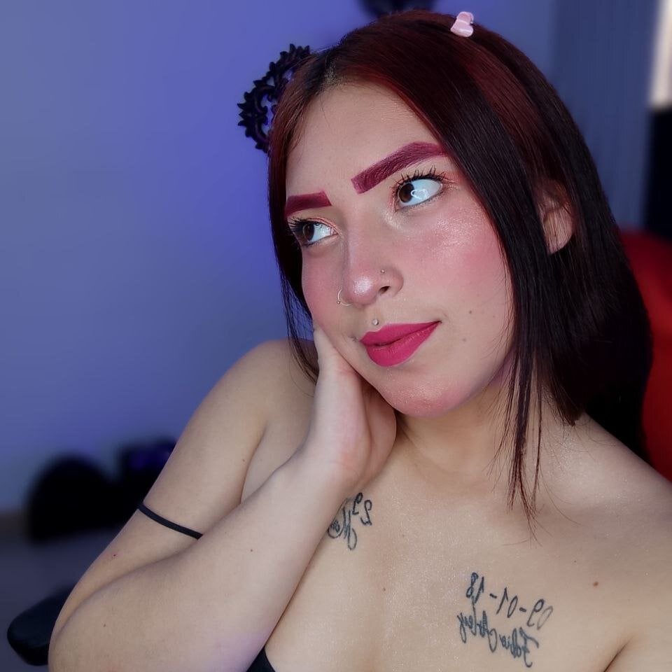 Chat +18 off-line de Lurea_pearl