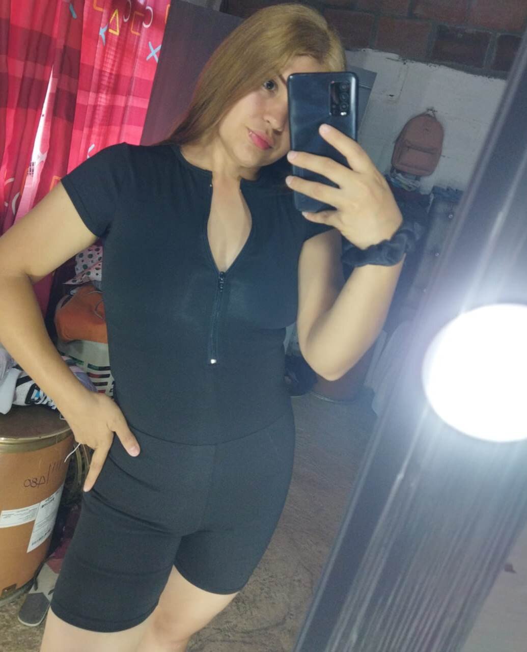 Ava_Thaylor