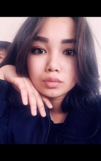 assumi_ko's Offline Chat Room