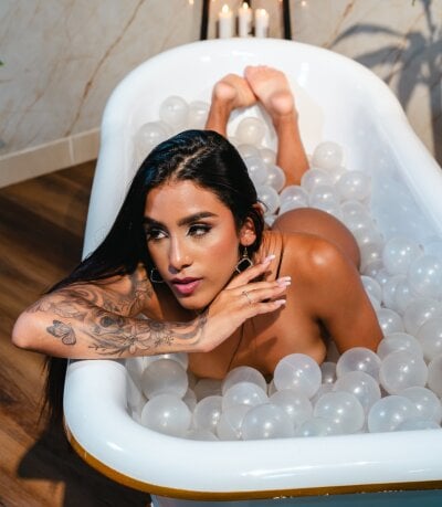 Ambeer_Rousess - athletic