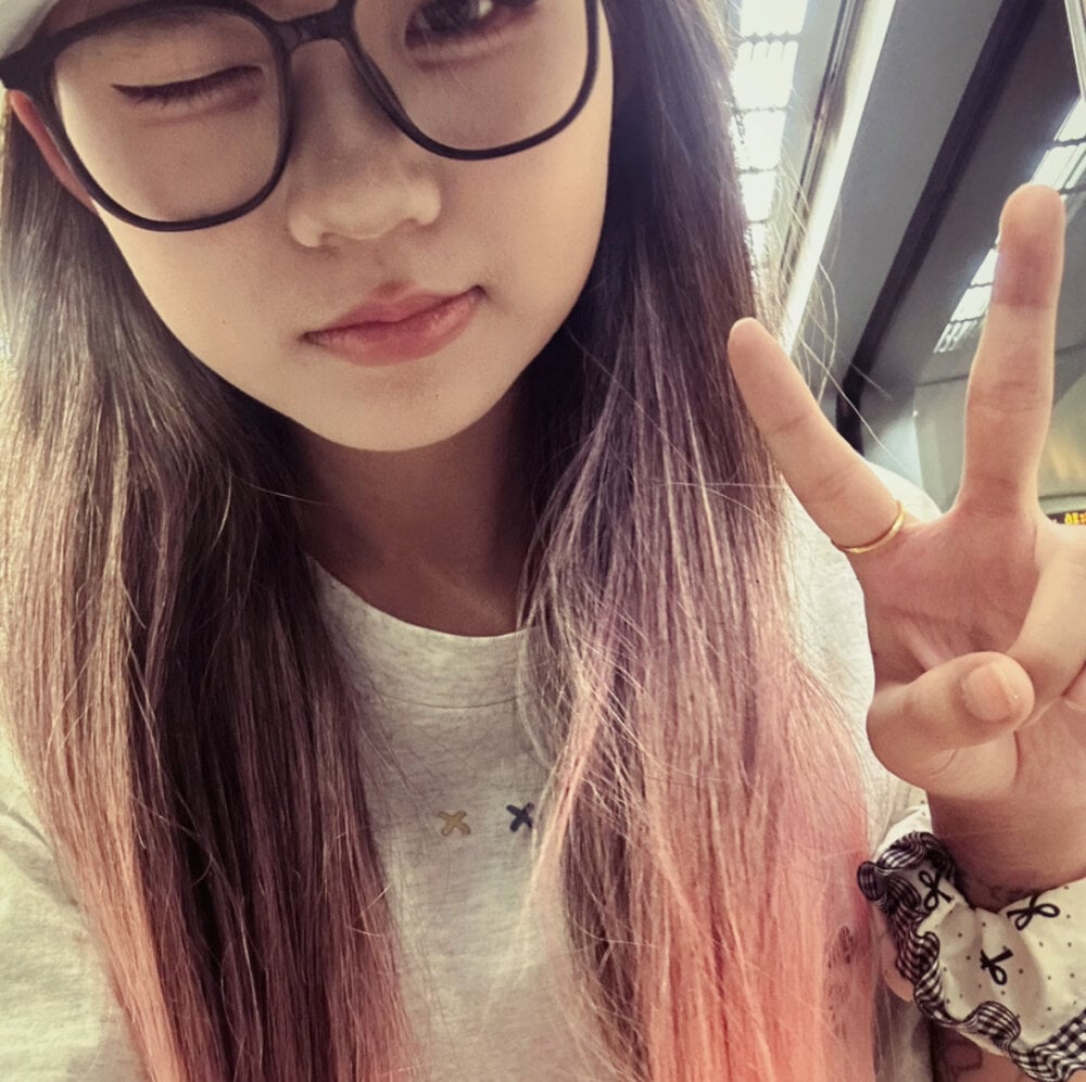 onaircams.com xiaoyumi61 livesex profile in asia cams