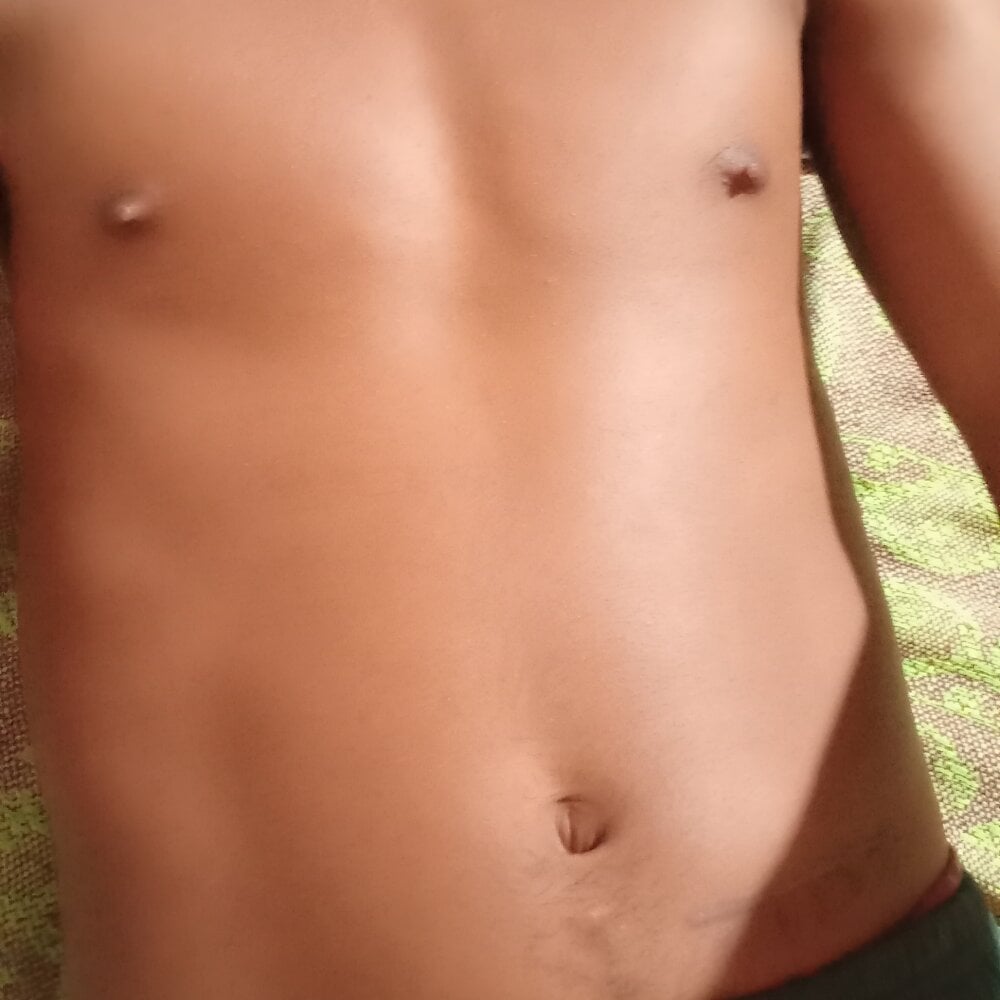 paugrande4567 Offline XXX-Chat