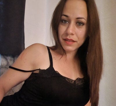 HotGinger66 on StripChat