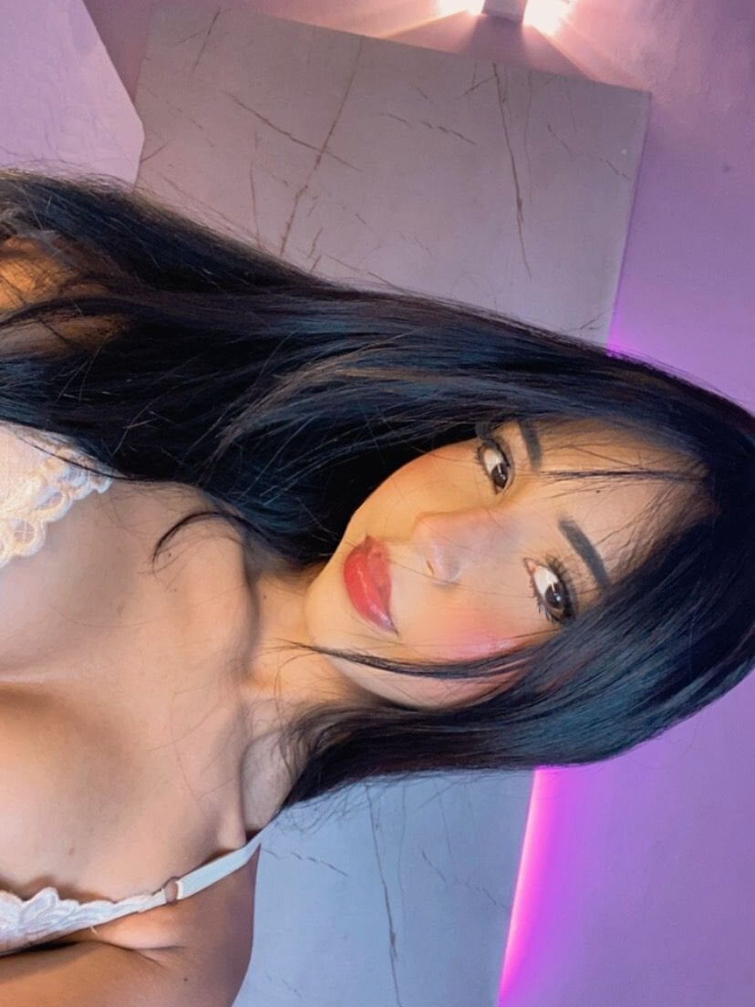 Cam girl AbrilBrent