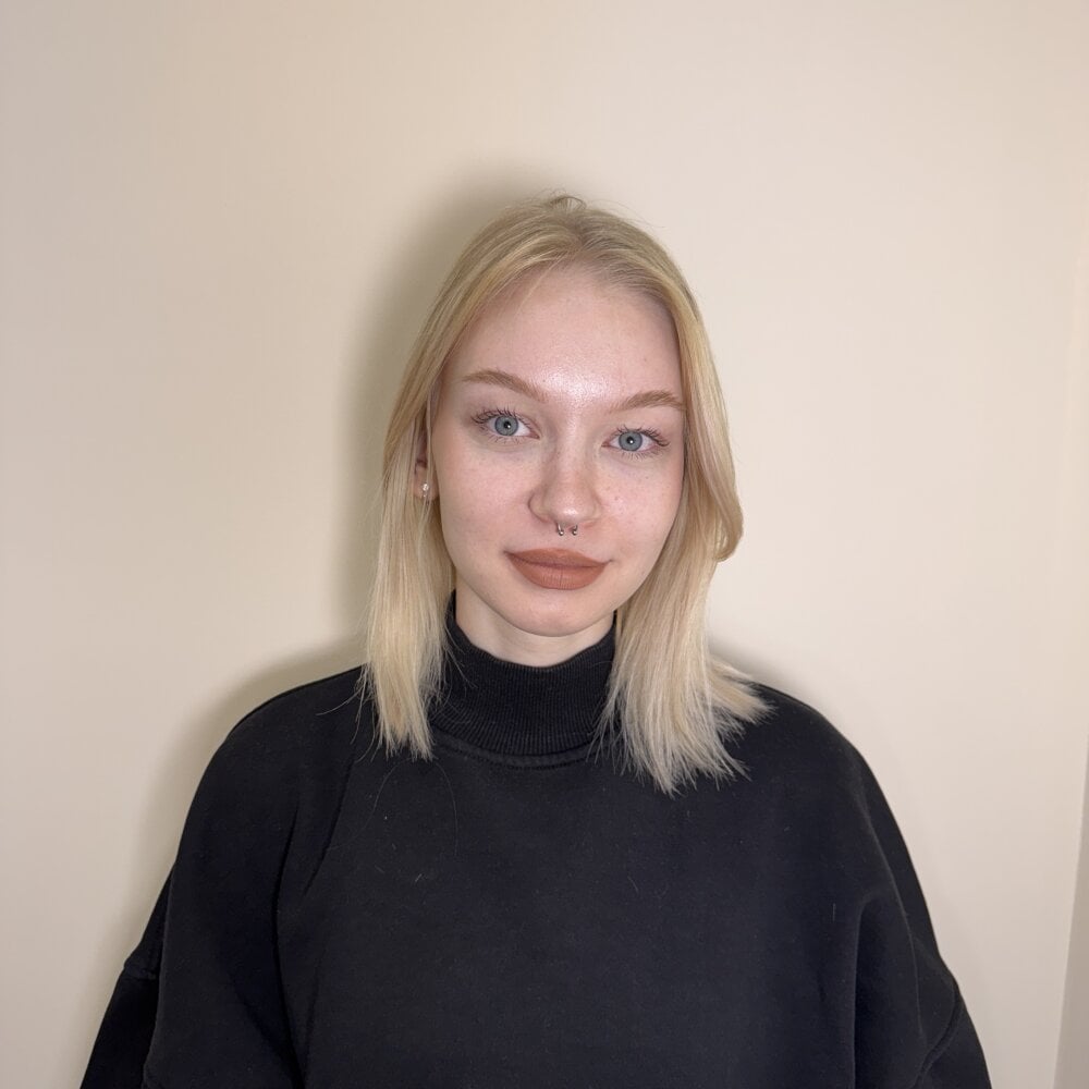 sexcam3d.net RethaLoron livesex profile in blond-hair cams