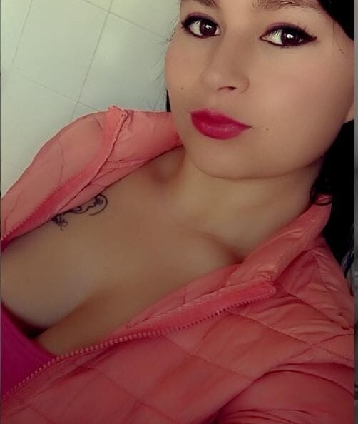 pornsexycams.com carlaevanns livesex profile in bisexual cams