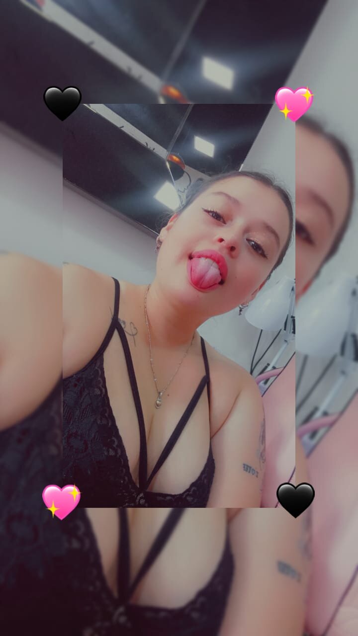 Mia_2304