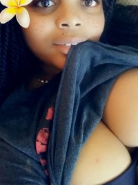 Caramel_kitten's Offline XXX Chat