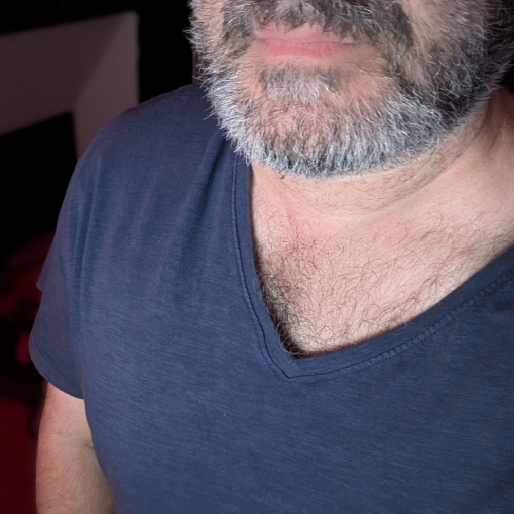 hairyfred73 from stripchat